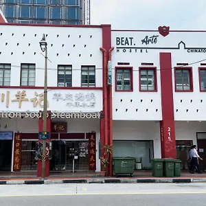 Beat Arts At Chinatown Hostal